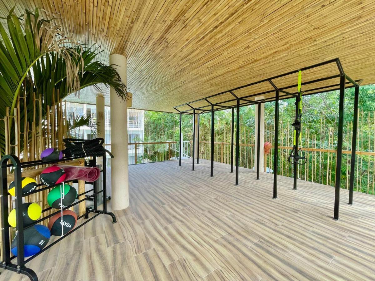 Beautiful Swim-Up Studio With Private Terrace, Pool And Jungle Gym تولوم المظهر الخارجي الصورة
